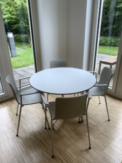 vitra_contract-table_bistrotisch_gebraucht